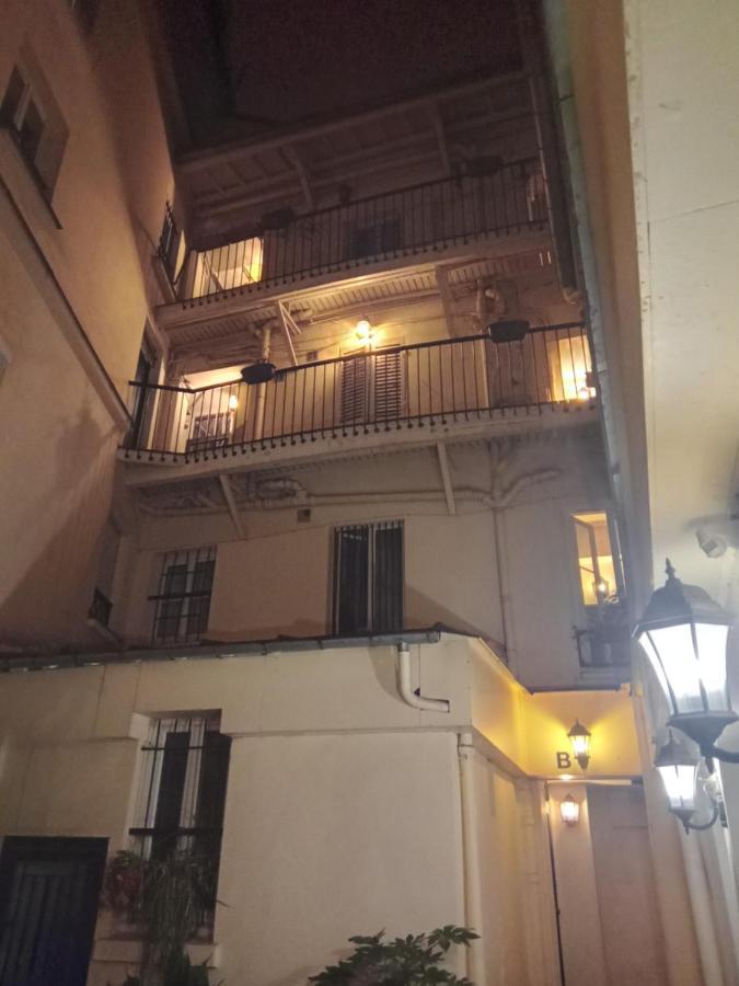 2 Pieces Paris 9 Eme Daire Dış mekan fotoğraf